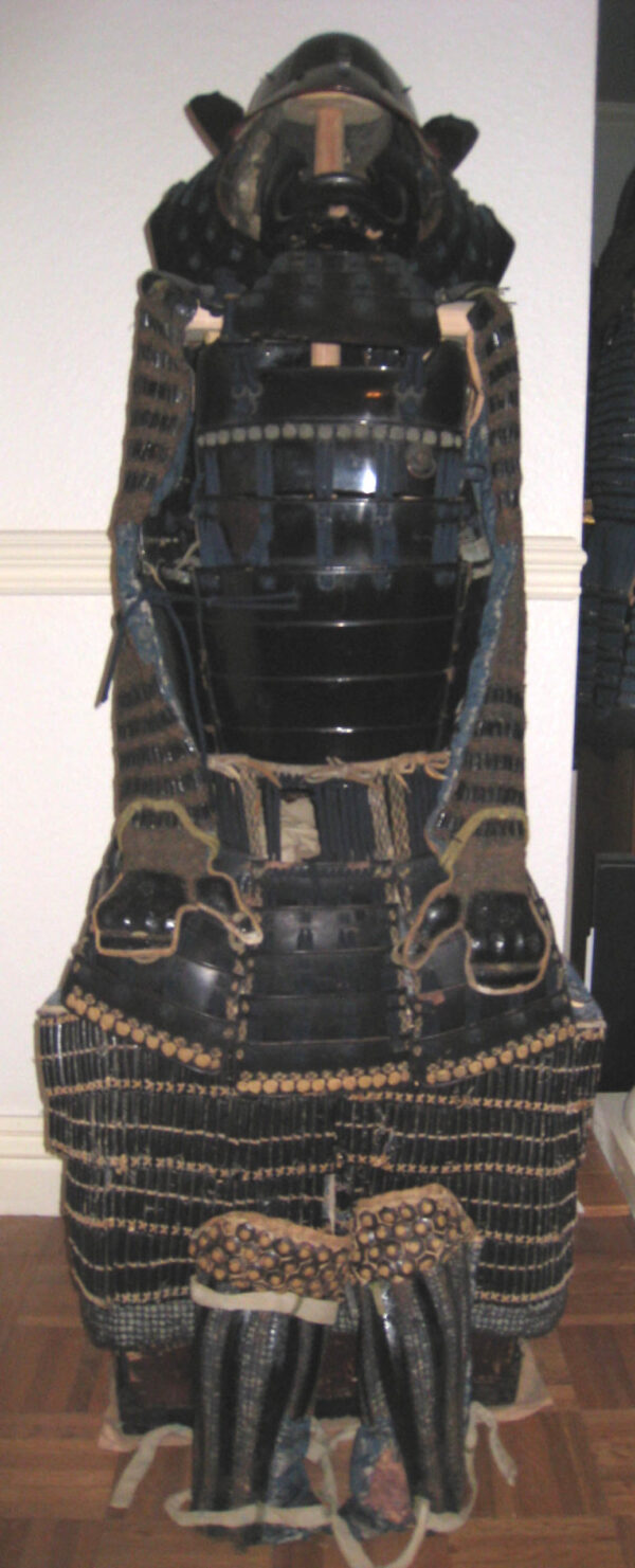 18th Century full suit of Japanese Samurai Armor - Image 2