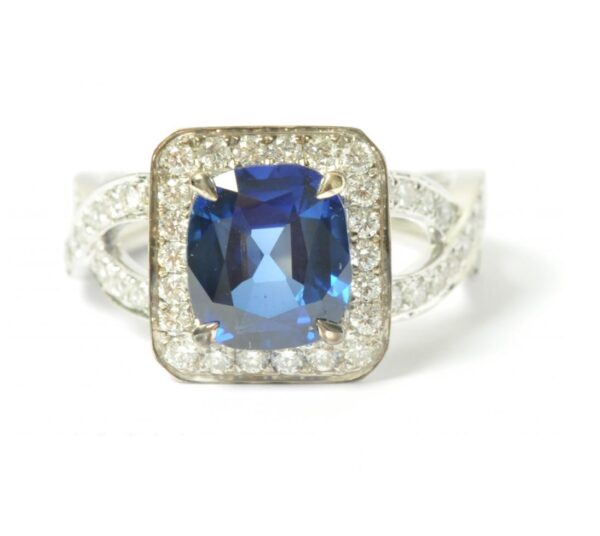 Sapphire & Diamond White Gold Ring - Image 2