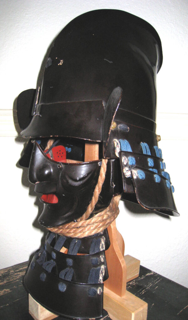 Early 18th Century full suit of Japanese Gusoku style Samurai Armor - Image 10