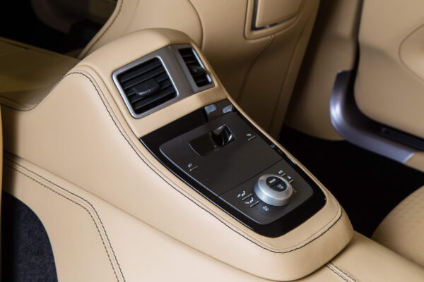 2017 Aston Martin Lagonda Taraf - Image 10