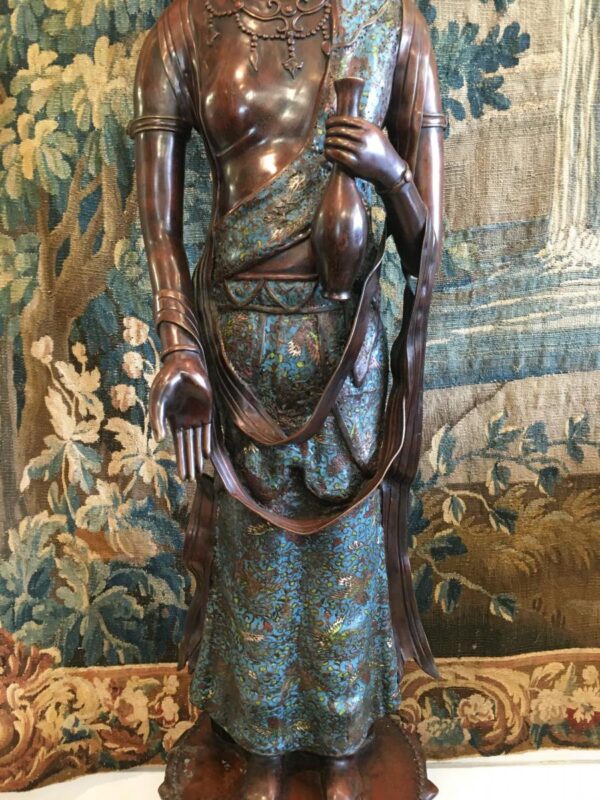 19th Century exceptionally Tall Bronze Goddess statue ( Japan ) - Image 3