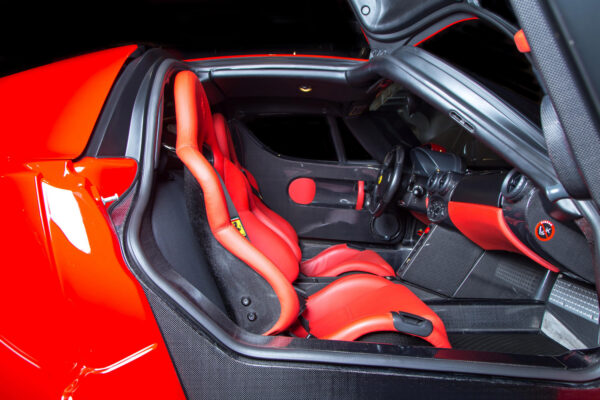 2006 Ferrari Enzo - Image 11