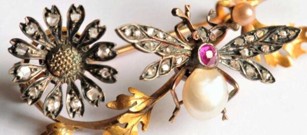 Insect Themed Brooch - Pearls, Pink Diamonds, Ruby & Gold - Image 4