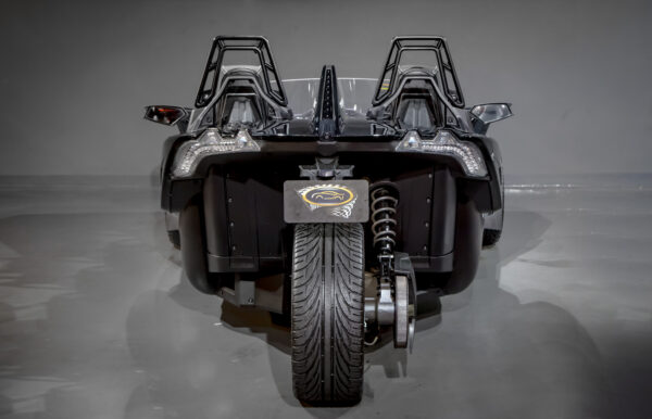 2017 - Polaris Slingshot ( Motorcycle ) - Image 3