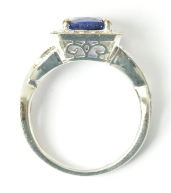 Sapphire & Diamond White Gold Ring - Image 4