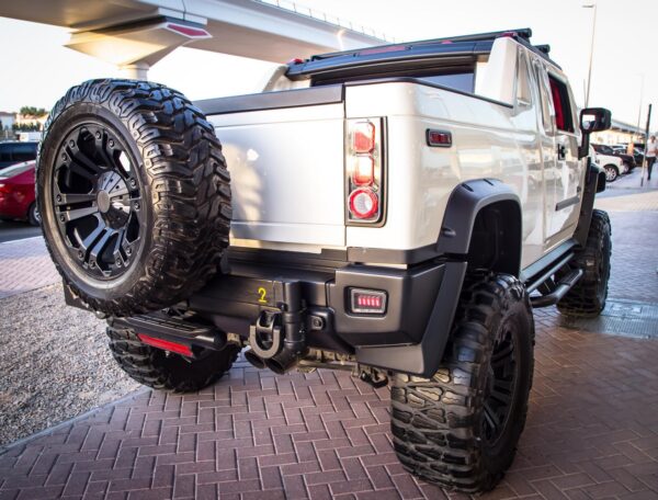 2008 Hummer H2 - Image 3