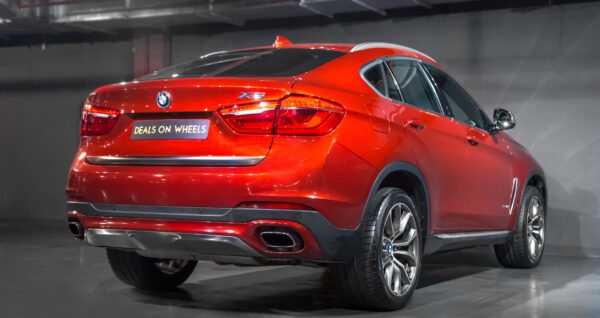 2015 BMW - X6 X Drive 50I - Image 3