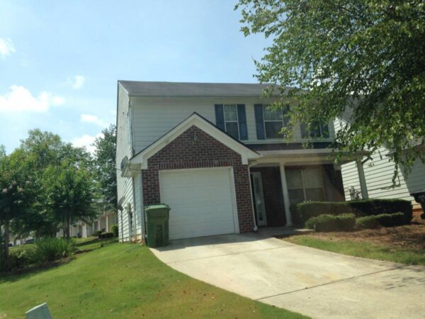 63 Houses Yield Portfolio ($450,000 Annual operating income) in Atlanta, Georgia - Image 3