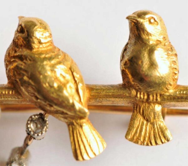 Vintage Diamond & Pearls Gold Bird Brooch - Image 3
