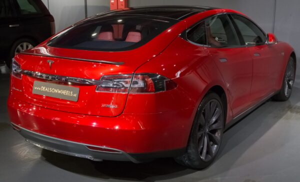 2016 Tesla - S-P 90D - Image 10
