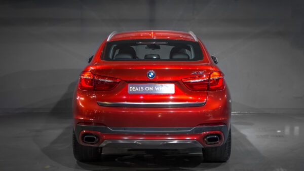 2015 BMW - X6 X Drive 50I - Image 4