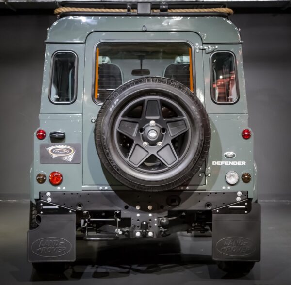 2016 Land Rover - Defender 90 SW - Image 4