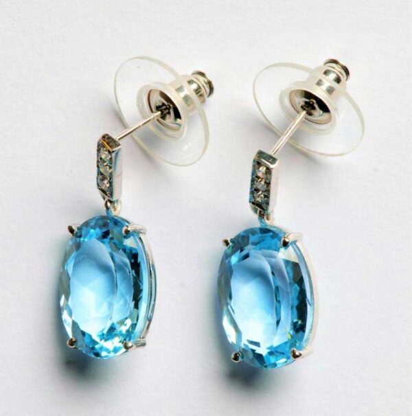 White Gold, Topaze and Diamond Earrings - Image 3