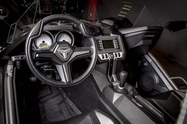 2017 - Polaris Slingshot ( Motorcycle ) - Image 5