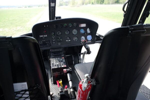 1995 Eurocopter AS350B2 - Image 5