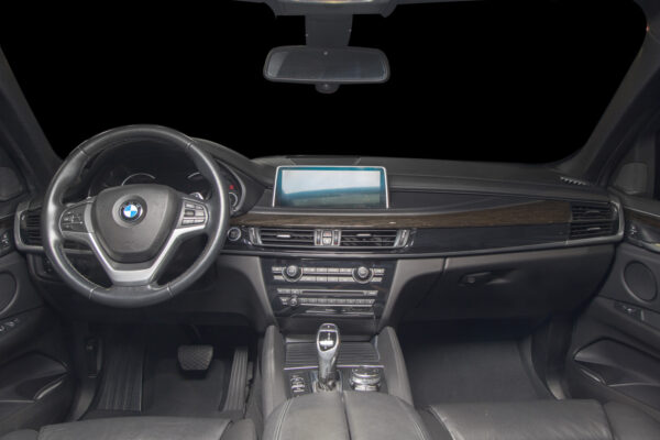 2015 BMW - X6 X Drive 50I - Image 6