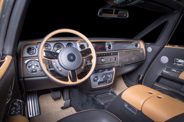 2017 Rolls Royce Phantom Drophead - Image 6