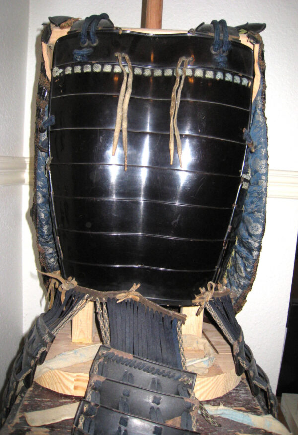 18th Century full suit of Japanese Samurai Armor - Image 7