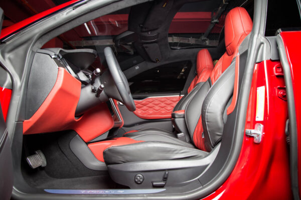 2016 Tesla - S-P 90D - Image 8