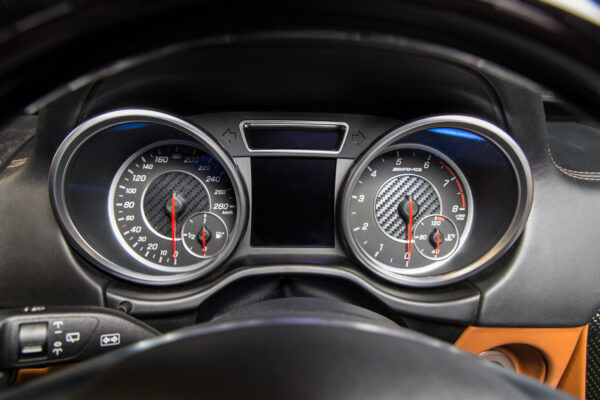 2016 Mercedes Benz G63 AMG - Image 8