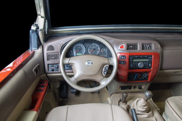 2003 Nissan Patrol Super Safari - Image 8