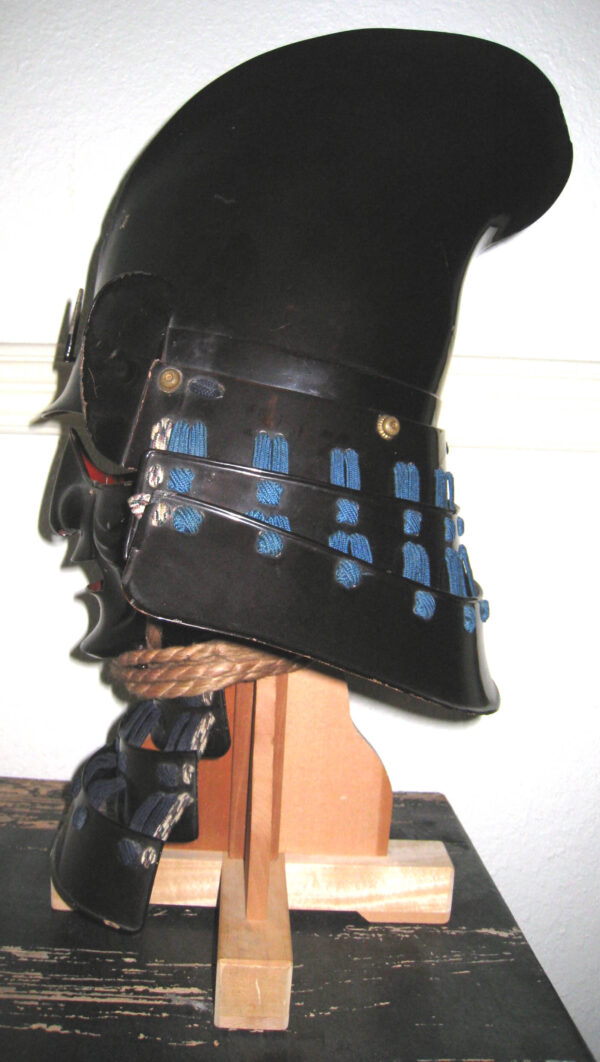 Early 18th Century full suit of Japanese Gusoku style Samurai Armor - Image 9
