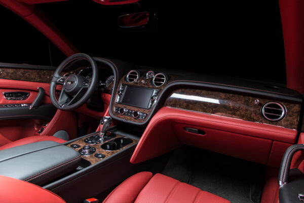 2018 Bentley Bentayga - Image 8