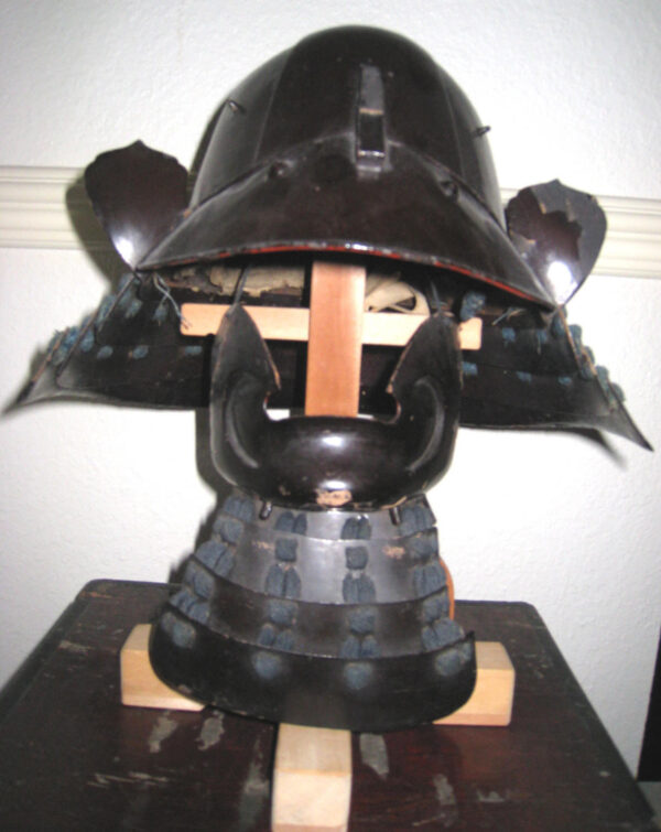 18th Century full suit of Japanese Samurai Armor - Image 9