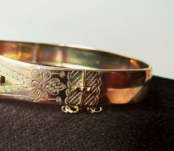 Antique Bourbon era Bangle Bracelet Engraved and Enamel - Image 6