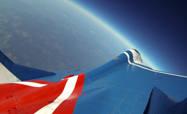 Fly a MIG-29 Fighter Jet at the edge of space - Image 6