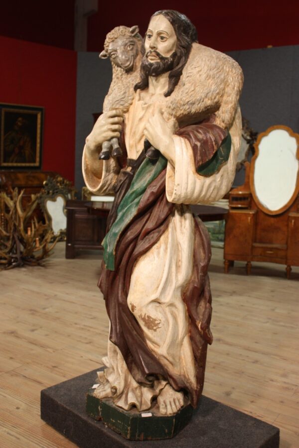 17th Century French large Wooden Statue of Jesus - Image 2