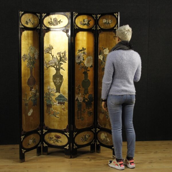20th Century French Lacquered and Golden Chinoiserie Screen - Image 5