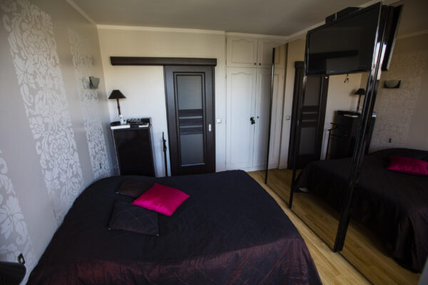 Exceptionnal penthouse in the 16th arrondissement of Paris - Image 14