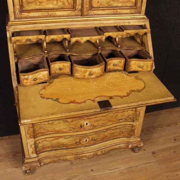 20th Century Venetian Lacquered, Gilded and Painted Trumeau - Image 2