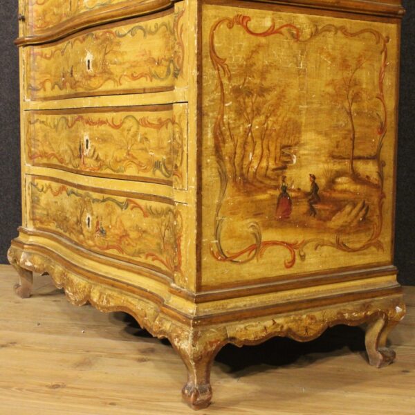 20th Century Venetian Lacquered, Gilded and Painted Trumeau - Image 5