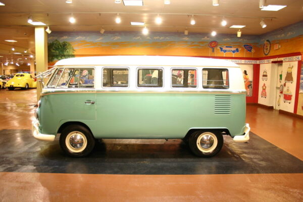 1967 Volkswagen T1 Bus - Image 5