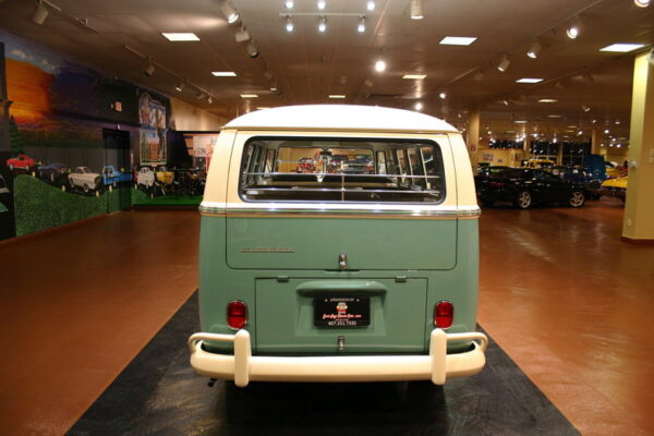 1967 Volkswagen T1 Bus - Image 7