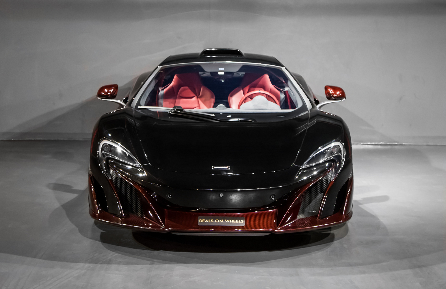 2016 McLaren 675 LT - Image 2