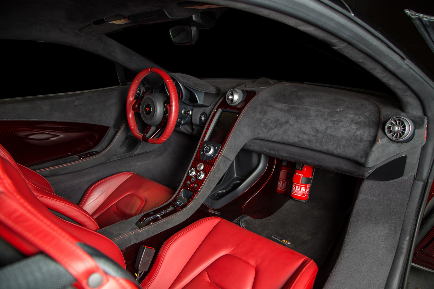 2016 McLaren 675 LT - Image 12