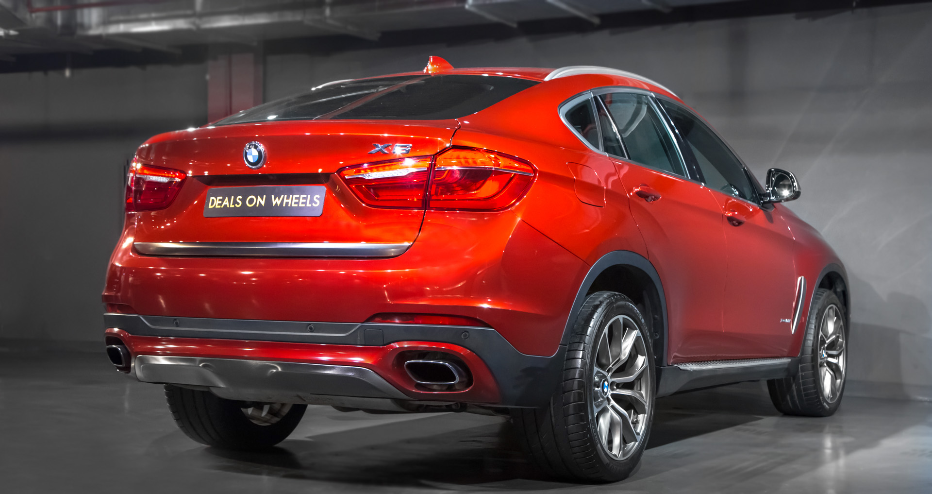 2015 BMW - X6 X Drive 50I - Image 3