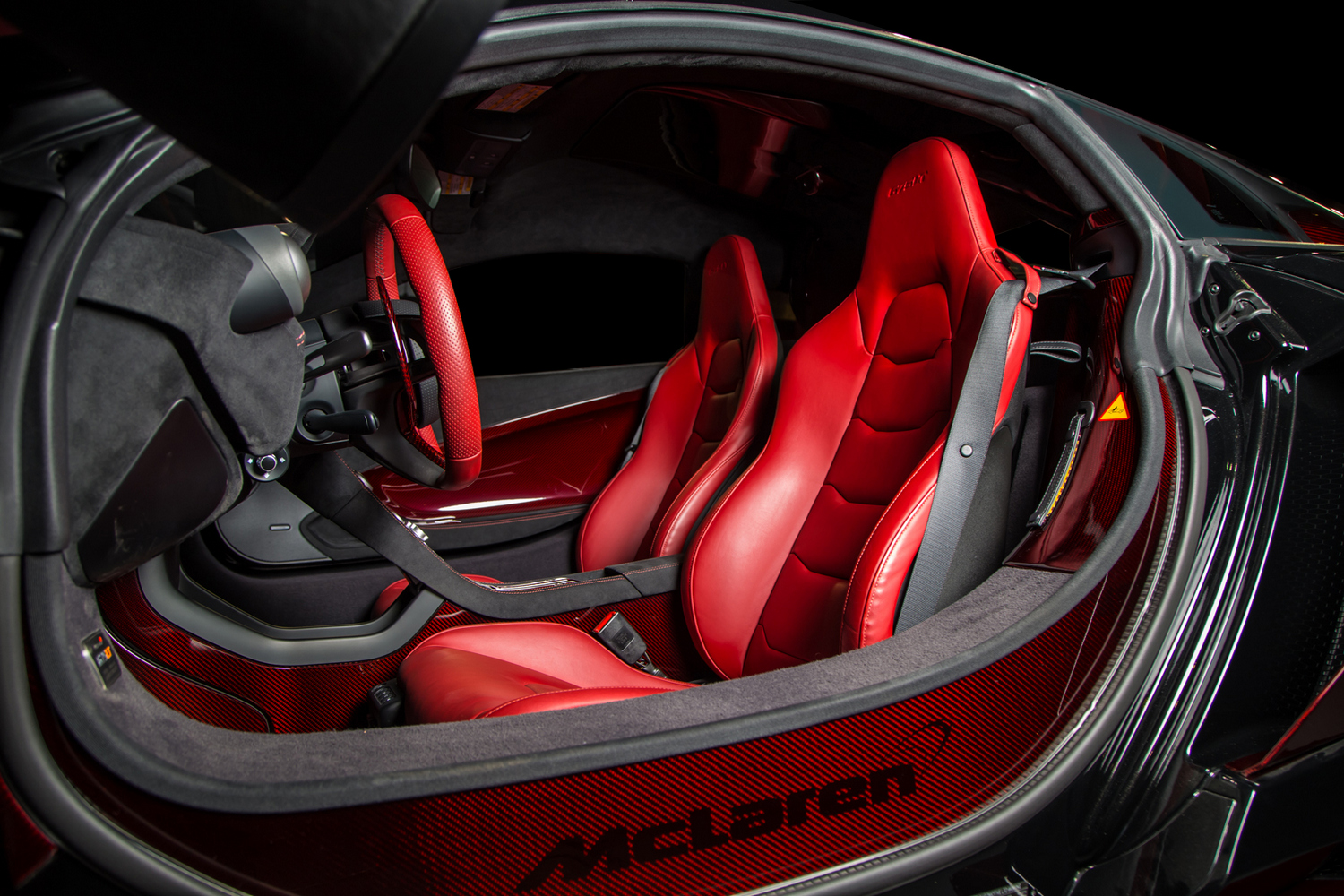 2016 McLaren 675 LT - Image 8
